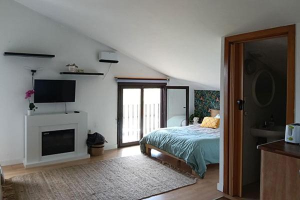 Isla Apartment *